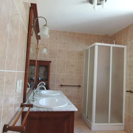 בית נופש L Oustal Bergounhou Saint-Salvadou
